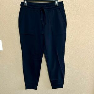 Never worn navy women’s joggers in a small